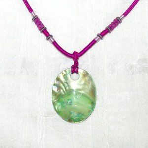 Fucshia & Green Christmas Pendant Shell Necklace